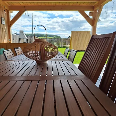 Szczyt Beztroski Jacuzzi & Sauna Dağ evi *